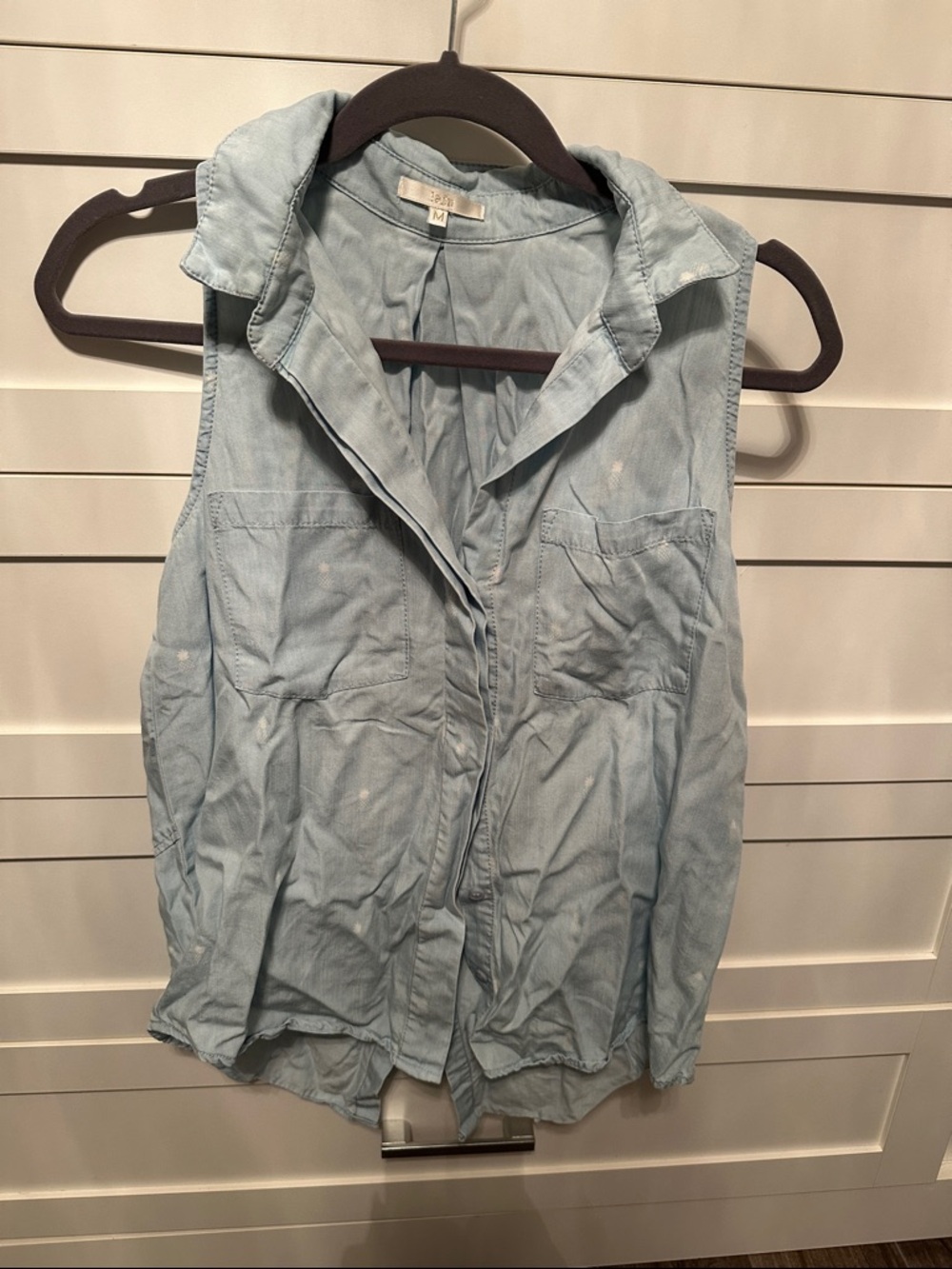 LaJu Pineapple sleeveless top size M